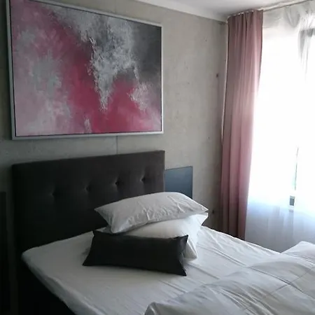 Haus 7 - Boardinghouse